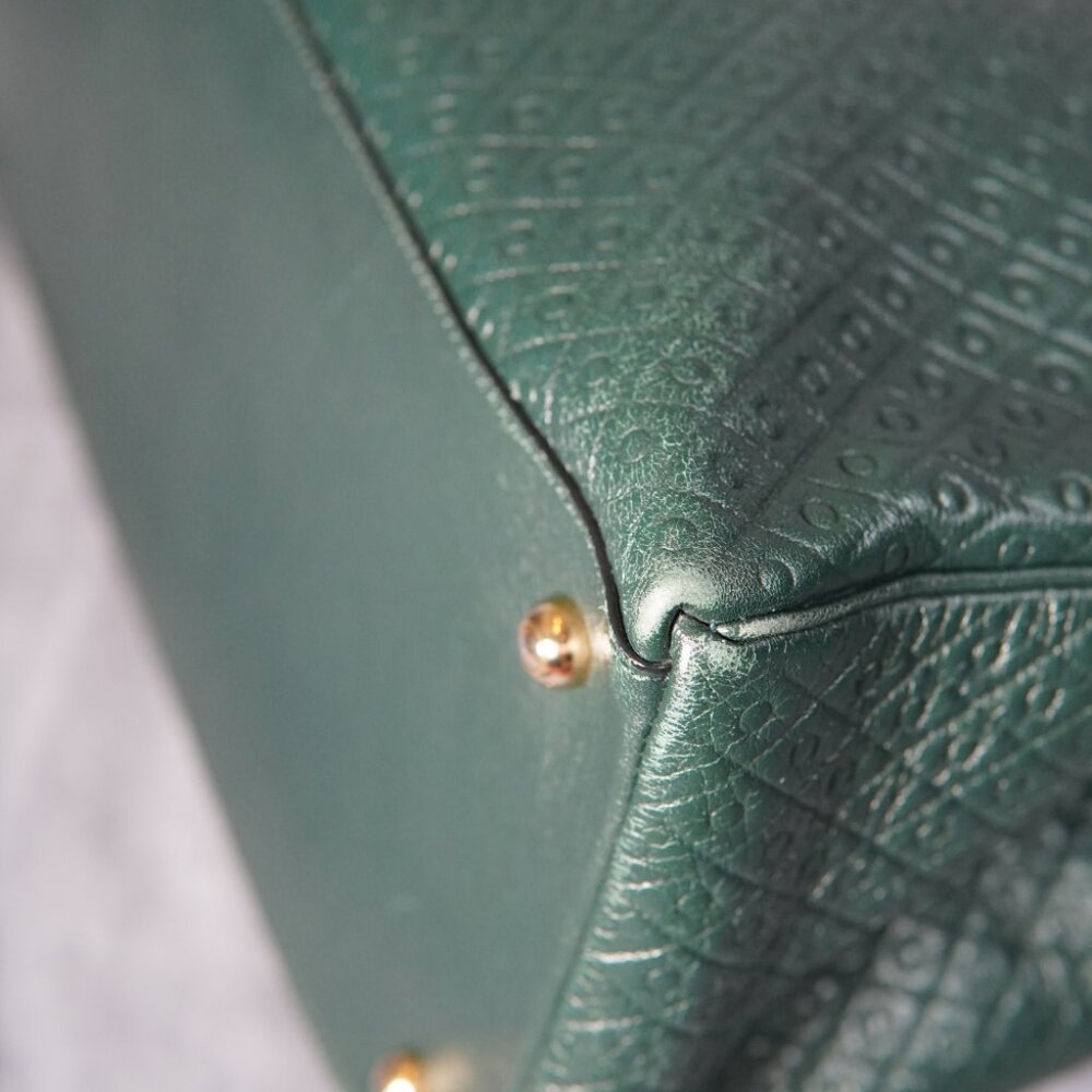 Tod’s Green Soft Leather 2-Way Shoulder Bag Handbag with Strap - Picture 13 of 15